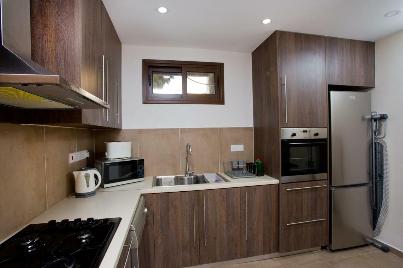 Galatex Beach Living By Trulycyprus ليماسول المظهر الخارجي الصورة