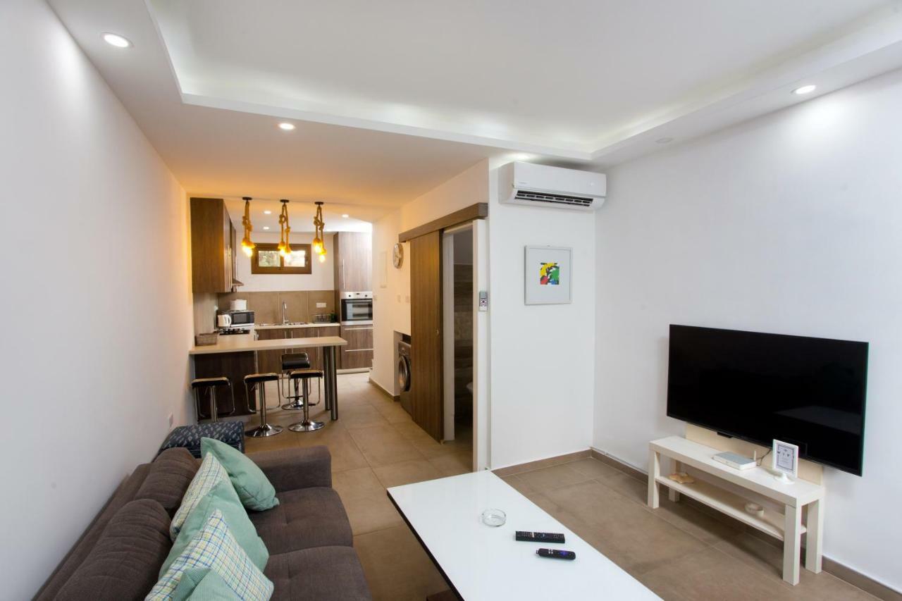 Galatex Beach Living By Trulycyprus ليماسول المظهر الخارجي الصورة